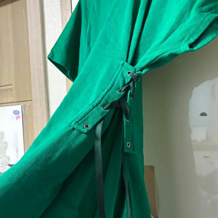 [BUNJANG] Green Eyelet Point Dress / 그린 아일렛 포인트 원피스
