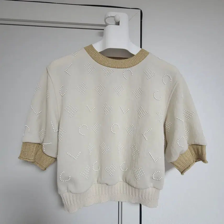 [SOLD OUT] LANVIN COLLECTION 진주 디테일 반팔 니트 82