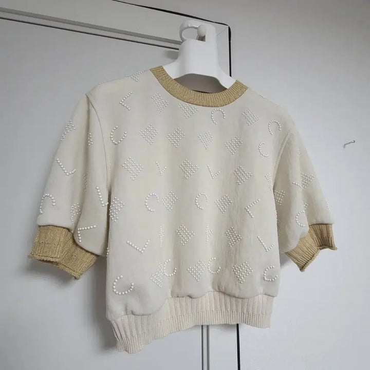 [SOLD OUT] LANVIN COLLECTION 진주 디테일 반팔 니트 82