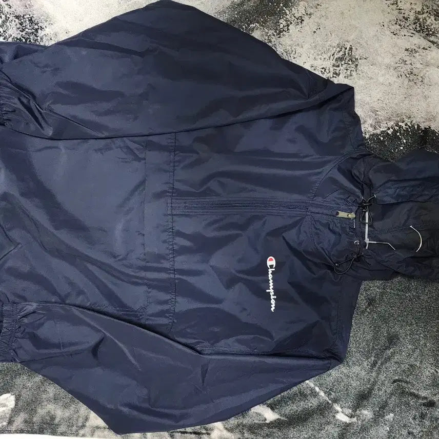 [BUNJANG] Champion Packable Anorak Windbreaker Navy / 챔피온 패커블 아노락 바람막이 네이비
