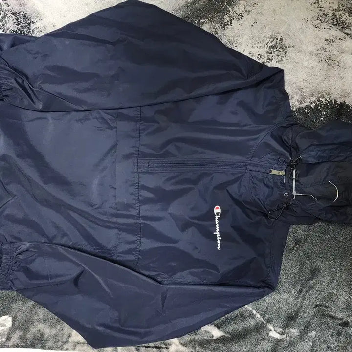 [BUNJANG] Champion Packable Anorak Windbreaker Navy / 챔피온 패커블 아노락 바람막이 네이비
