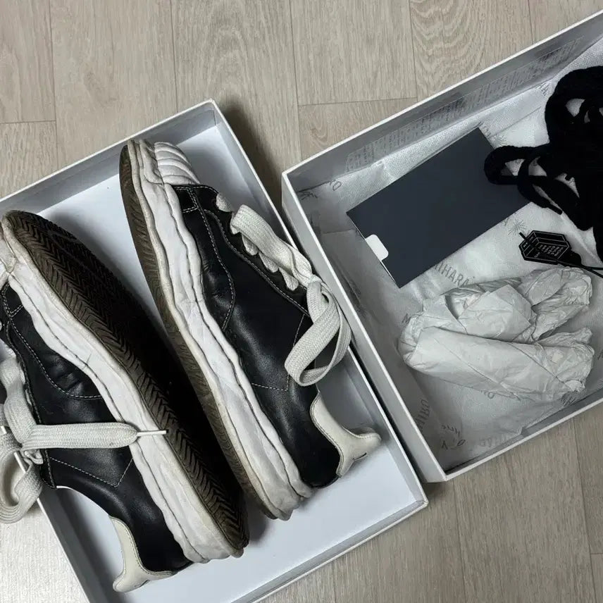 [BUNJANG] Maison Mihara Yasuhiro Blakey Leather Sneakers / [42] 메종 미하라 야스히로 블레이키 블랙