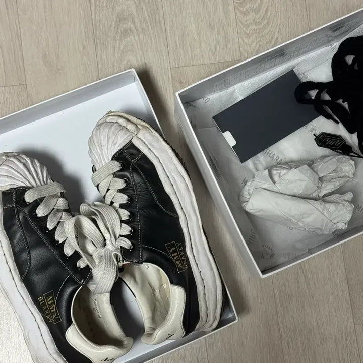 [BUNJANG] Maison Mihara Yasuhiro Blakey Leather Sneakers / [42] 메종 미하라 야스히로 블레이키 블랙