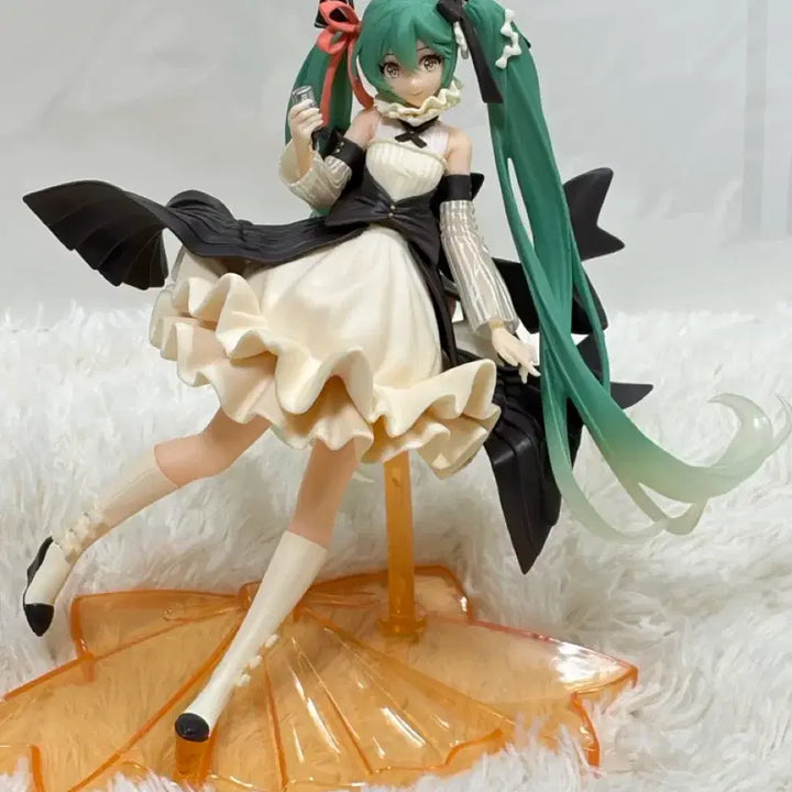 [BUNJANG] Latidos Hatsune Miku 2022 Figure / 하츠네 미쿠 라티도스 2022 Latidos 미소녀 고전 피규어