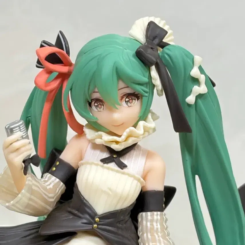 [BUNJANG] Latidos Hatsune Miku 2022 Figure / 하츠네 미쿠 라티도스 2022 Latidos 미소녀 고전 피규어