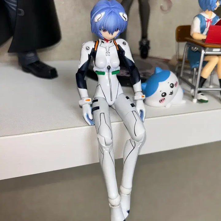 [BUNJANG] Evangelion Ayanaami Rei Revoltech Figure / 에반게리온 아야나미 레이 피규어 리볼텍 관절 미소녀 고전 상자O 풀파츠O