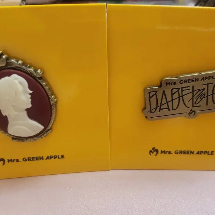 [BUNJANG] Mrs. Green Apple Babel Pin Badge Bundle Set / 미세스그린애플 바벨 핀뱃지 일괄