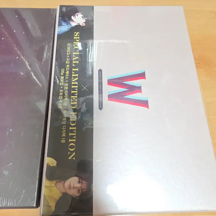 [BUNJANG] Pinocchio Limited Edition DVD + Lee Jong Suk Photobook / 피노키오 DVD 한정판 +이종석 포토북