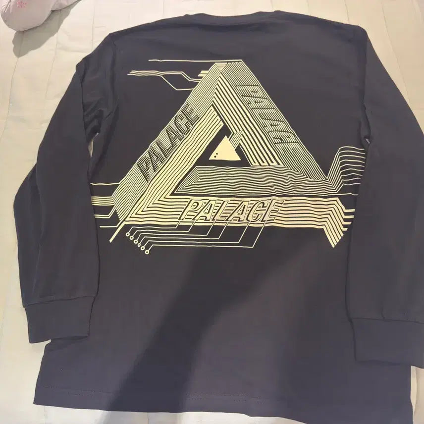 [BUNJANG] Palace Circuit Black Tri-ferg Long Sleeve T-Shirt / 팔라스 서킷 블랙 트라이퍼그 긴팔