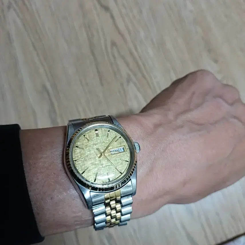 [BUNJANG] BULOVA Day-Date Automatic Watch / 부로바 보카시판 데이데이트자동