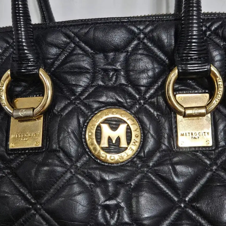 [BUNJANG] Metrocity Quilting Boston Tote Bag Black Leather / 메트로시티 퀼팅 토트백 블랙