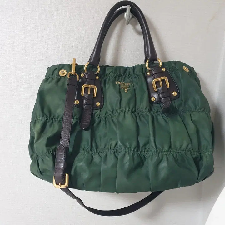 [BUNJANG] Prada Shirring Detail Tote Bag / 정품이고 ㅡ프라다 ㅡ토트백