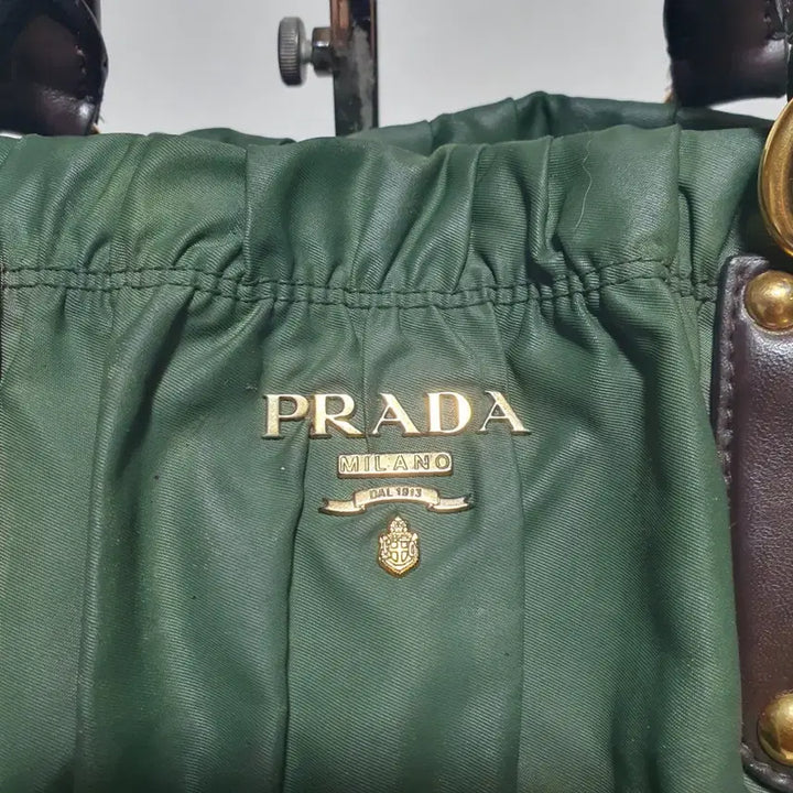 [BUNJANG] Prada Shirring Detail Tote Bag / 정품이고 ㅡ프라다 ㅡ토트백