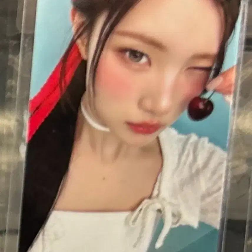 [BUNJANG] H2 Ju Eun 1st Anniversary MD Lil Holder Photocard / 하투하 하츠투하츠 1주년 엠디 릴홀더 포카 양도 판매 md h2 주은