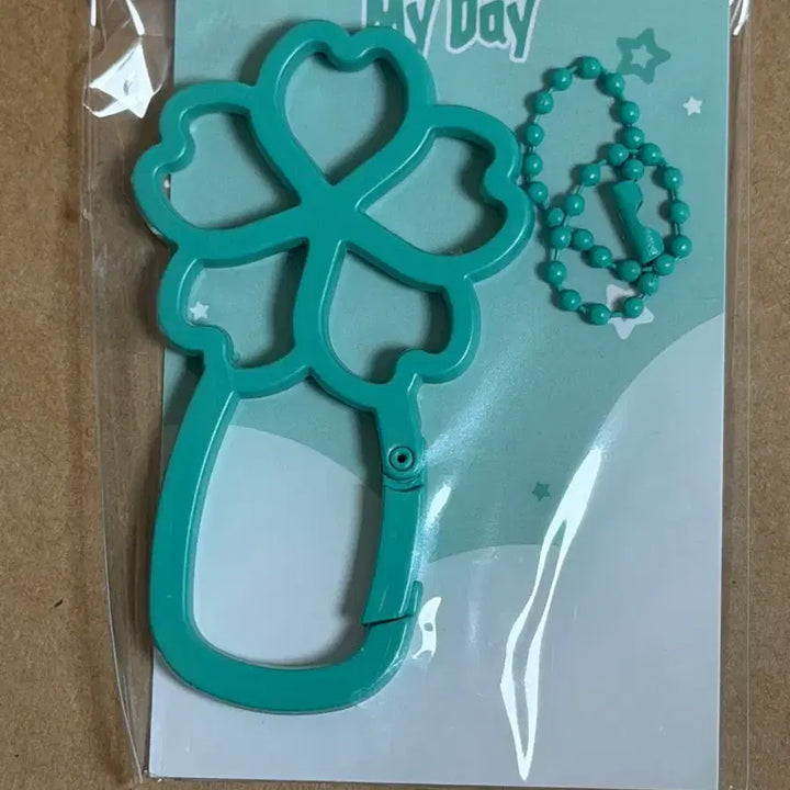 [BUNJANG] Day6 Decade My Day Carabiner (Sealed) / (미개봉/원가이하) 데이식스 데케이드 카라비너 마이데이