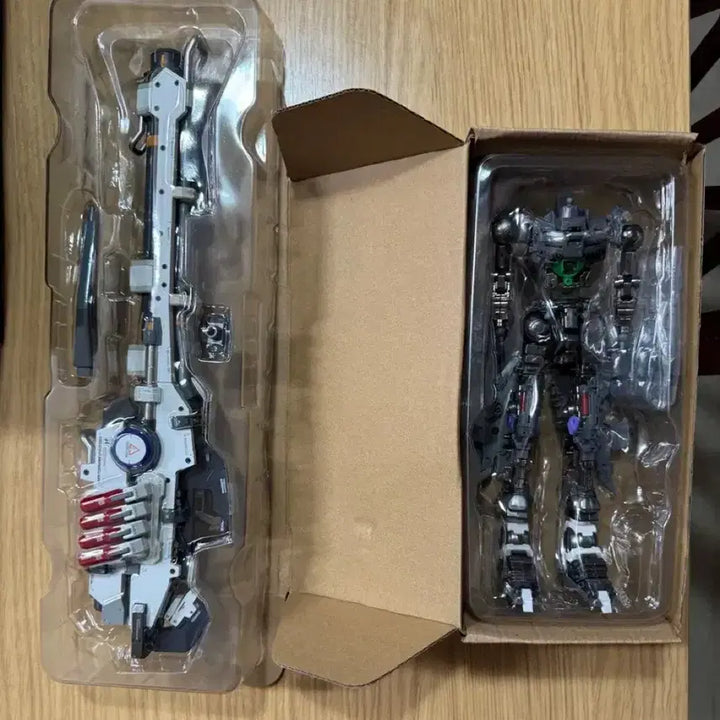 [SOLD OUT] v-tiger mg 하이뉴건담 1차 바주카 포함