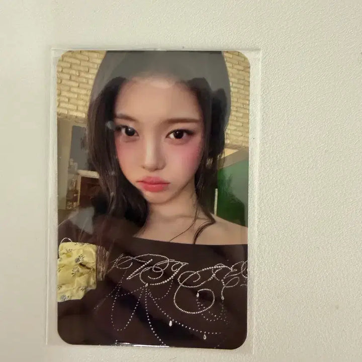 [BUNJANG] HaToHa 1st Anniversary MD Ian Bracelet Photocard / 하츠투하츠 1주년 엠디 팔찌 포카 이안