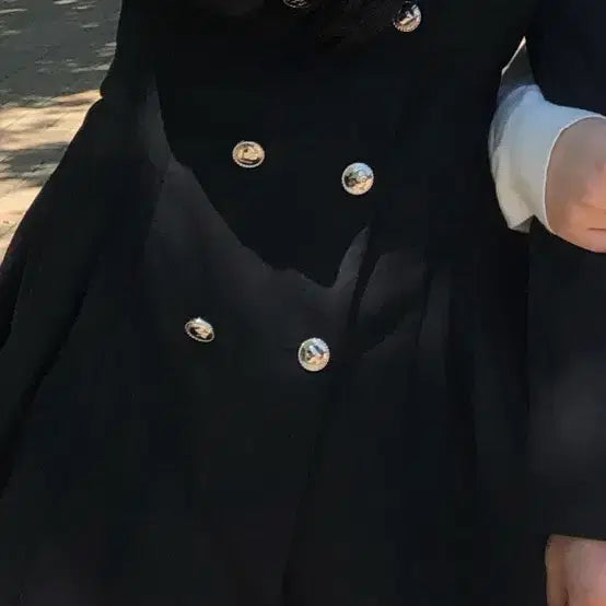 [BUNJANG] XL Size British School Uniform (Jacket + Bowtie) for Graduation Photoshoots / 졸업사진 영국교복 xl사이즈(옷핀사용가능!)