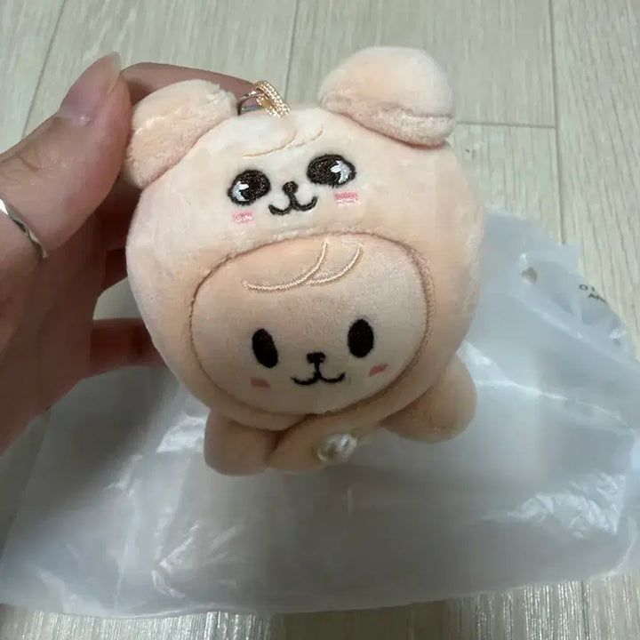[BUNJANG] SKYZU Keyring Lying Purfime / 스키주 키링 라잉 퍼핌