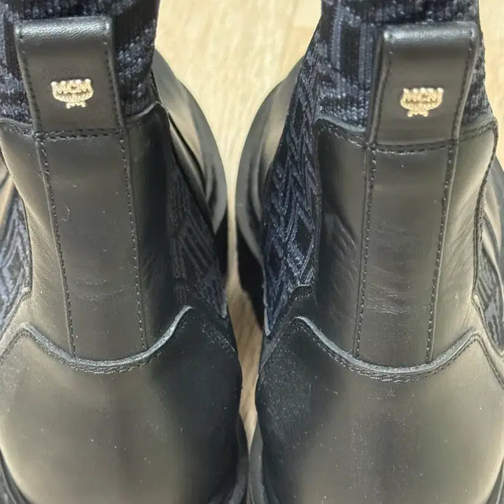 [SOLD OUT] MCM sock boots 엠씨엠 부츠 남여공용