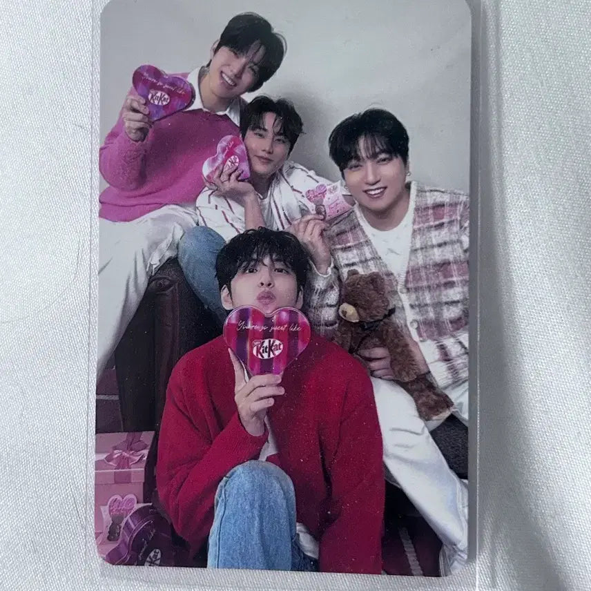 [BUNJANG] Day6 KitKat Group Photocard / 데이식스 킷캣 단체 포토카드 포카 양도