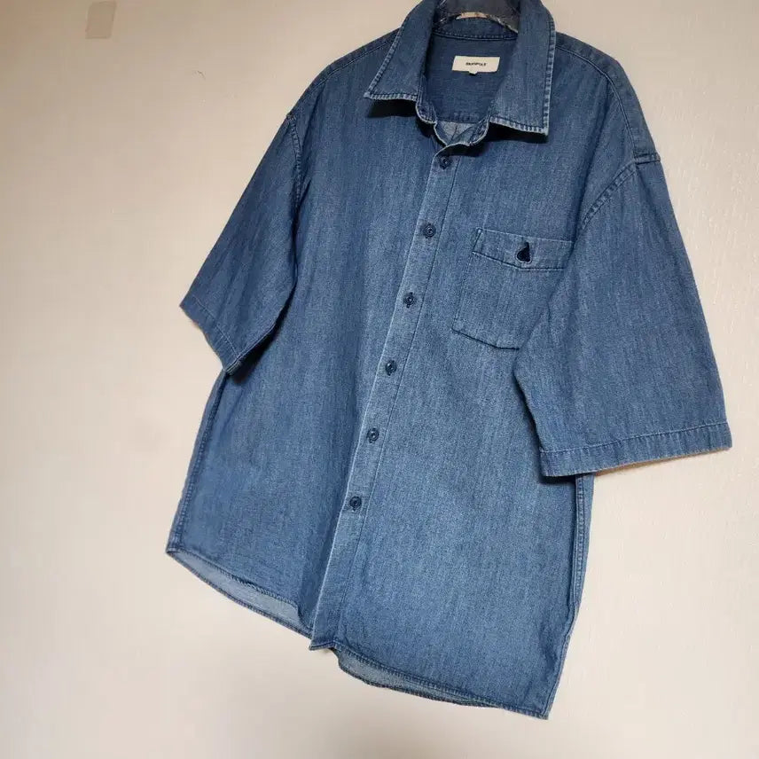 [BUNJANG] Beanpole 2024 Hazy Denim Oversized Fit Shirt L/105 / 빈폴2024헤지데님 오버핏 셔츠L/105
