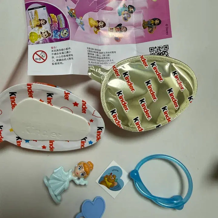 [BUNJANG] Kinder Joy Disney Princess Figurines / 킨더조이 디즈니 / 킨더조이 피규어/ 공주 피규어