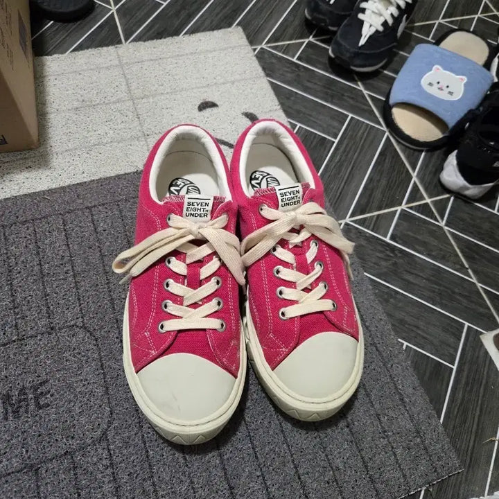 [BUNJANG] Seven Eight Under Vintage Red Sneakers Size 260 / 세븐에잇언더 빈티지레드 260사이즈팝니다