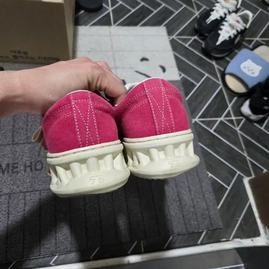 [BUNJANG] Seven Eight Under Vintage Red Sneakers Size 260 / 세븐에잇언더 빈티지레드 260사이즈팝니다