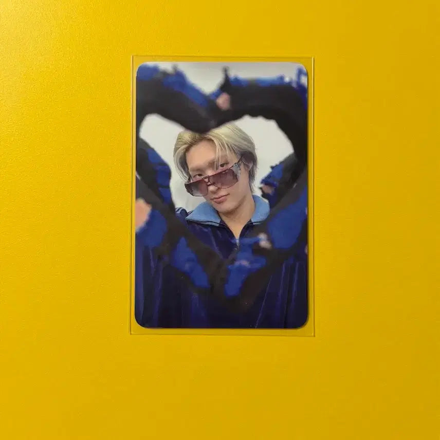 [BUNJANG] ATEEZ Aniteez Mingi Photocard / 에이티즈 애니티즈 트레카 민기