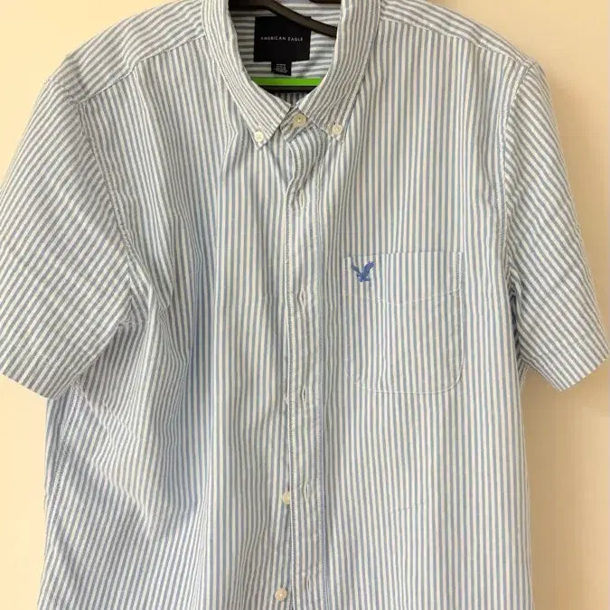 [BUNJANG] American Eagle Striped Short Sleeve Shirt / 아메리칸이글에서 나온 스트라이프 반팔셔츠