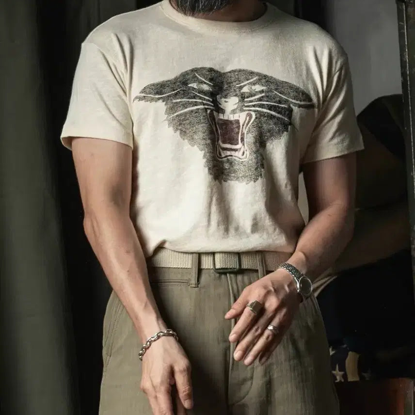 [BUNJANG] Bronson Panther Graphic T-Shirt (XL) / 브론슨 팬서(표범) 그래픽 티셔츠 (XL)