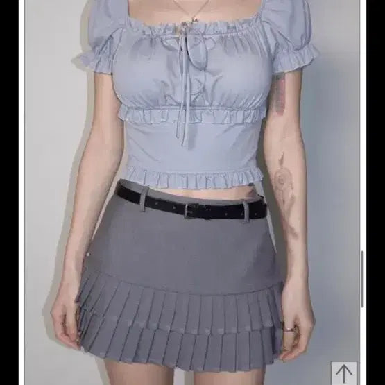 [BUNJANG] Pale Jade Basic Crop Puff Blouse / 페일제이드 베이직 크롭 퍼프 블라우스