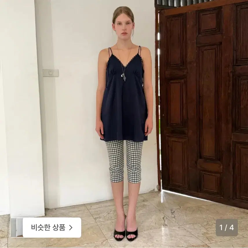 [BUNJANG] SinoN Lace Flared Mini Dress / 시눈 Lace Flared Mini Dress