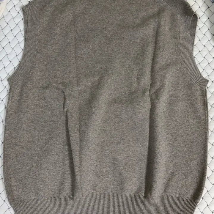 [BUNJANG] Studio Nicholson V-Neck Knit Vest Oatmeal M / 스튜디오니콜슨 브이넥 니트 베스트 오트밀 M사이즈
