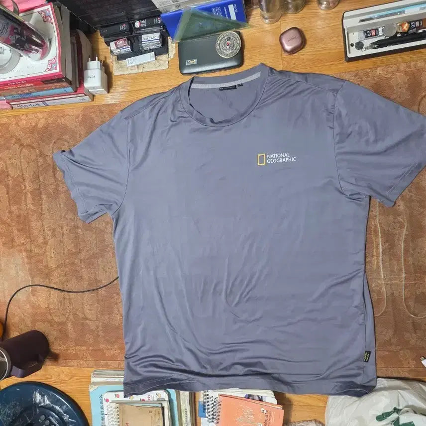 [BUNJANG] National Geographic Grey Short Sleeve T-Shirt / 내셔널지오그래픽 회색 반팔 티셔츠  120 cm..xxxl   입니다