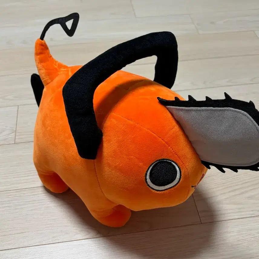 [BUNJANG] Chainsaw Man Pochita Plush Doll / 체인소맨 포치타 인형 봉제인형 정품