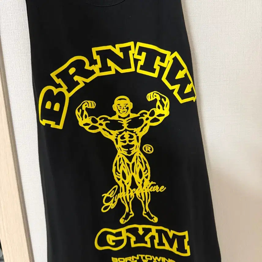[BUNJANG] Born To Win Freedom Tank Tops 3-Piece Bundle Set / 본투윈 프리덤 나시 3장 일괄