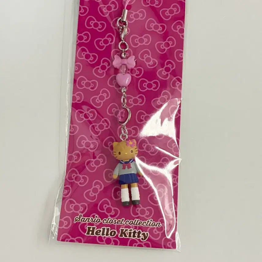 [BUNJANG] Sanrio Hello Kitty Beaded Strap (Tanning Uniform Long Legs Version) - Sealed / 태닝키티 교복키티 롱다리키티 비즈 스트랩 (미개봉)