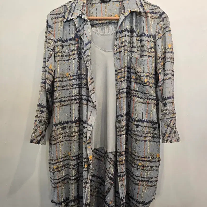 [BUNJANG] TIME Postmodern Check Long Shirt / 타임 포스트모던 체크 롱셔츠