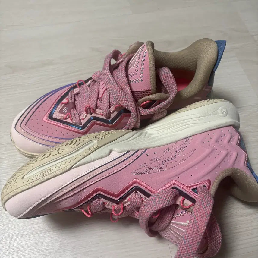 [BUNJANG] Anta Kai 2 Azzurri Sneakers / 안타 카이2 아주리 250 사이즈(실사이즈255-260)