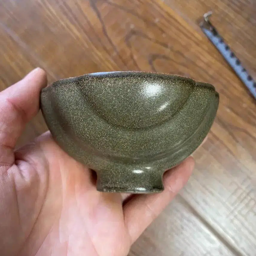 [BUNJANG] Genuine Late Ming Dynasty Longquan Celadon Tea Bowl / 진품 명나라말기 차말유 용천요(운송시간13일)