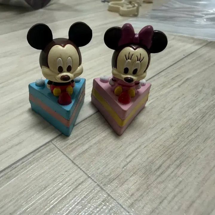 [BUNJANG] Disney Baby Mickey Mouse &amp; Baby Minnie Mouse Cake Topper Figure Set / 디즈니 베이비미키마우스 베이비미니마우스 케이크 피규어