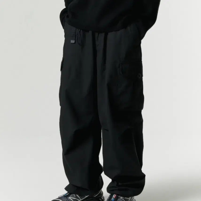 [BUNJANG] Musinsa Standard City Leisure Wide Cargo Pants Black / 무신사 스탠다드 시티 레저 와이드 카고 팬츠 블랙
