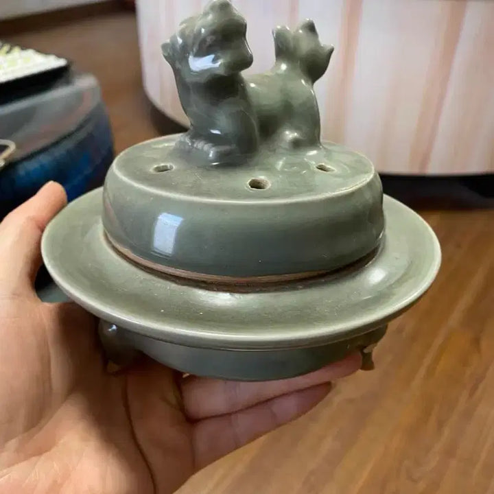 [BUNJANG] Early Qing Dynasty Yongcheon Ware Celadon Censer / 진품 청나라초기 용천요(요지품)(운송시간13일)