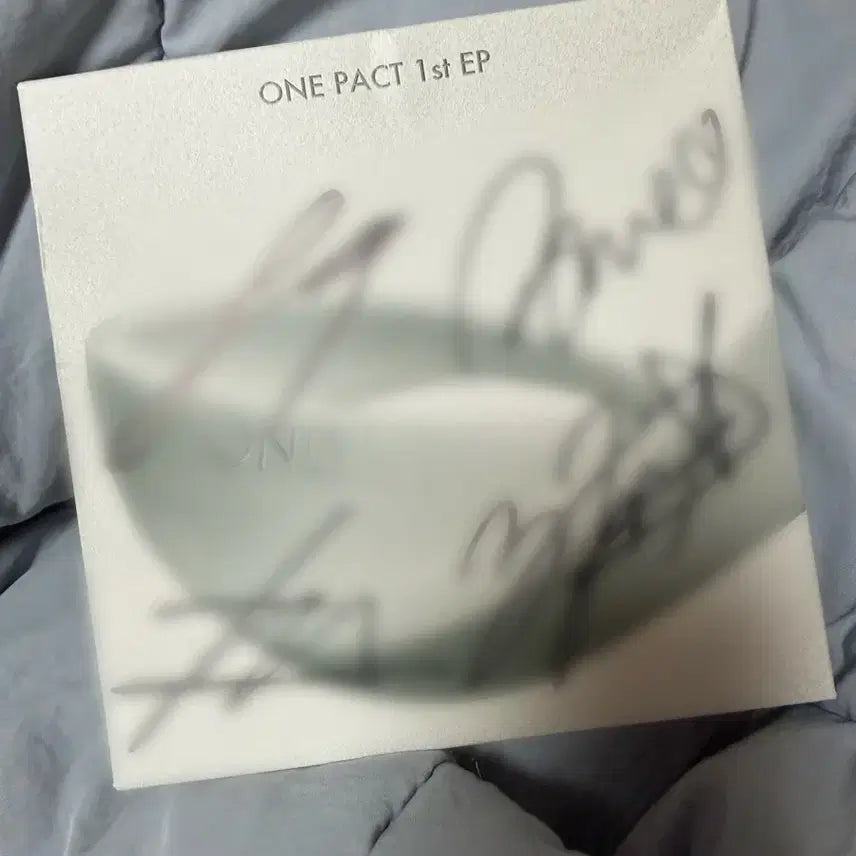 ONE PACT – HALLYUSUPERSTORE ONE PACT – HALLYUSUPERSTORE