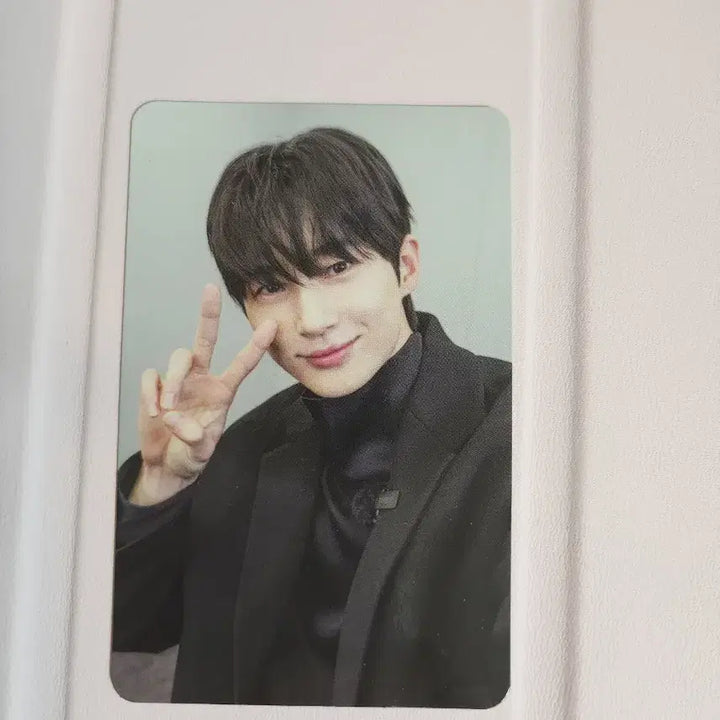 [BUNJANG] Byun Woo Seok Sunnikan Tour Photocard / 변우석 포카 - 선업튀 포토에세이