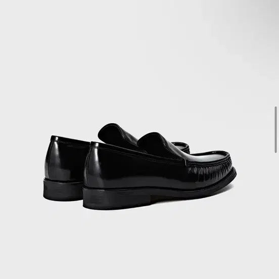 [SOLD OUT] 조셉트 벨 블랙 로퍼 270
