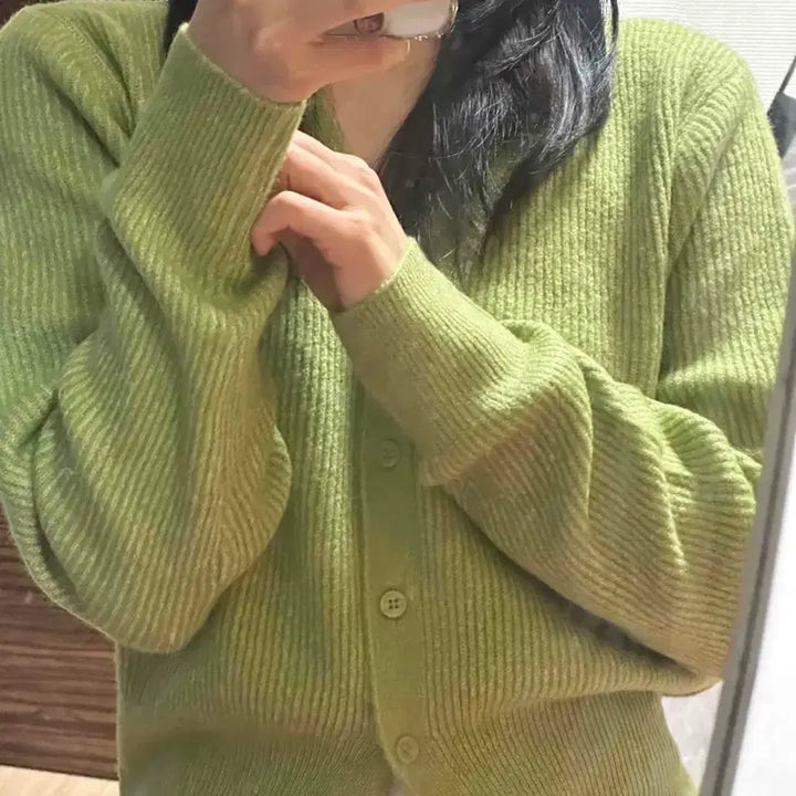 [BUNJANG] Mint V-Neck Knit Cardigan / 연두색 브이넥 니트 가디건