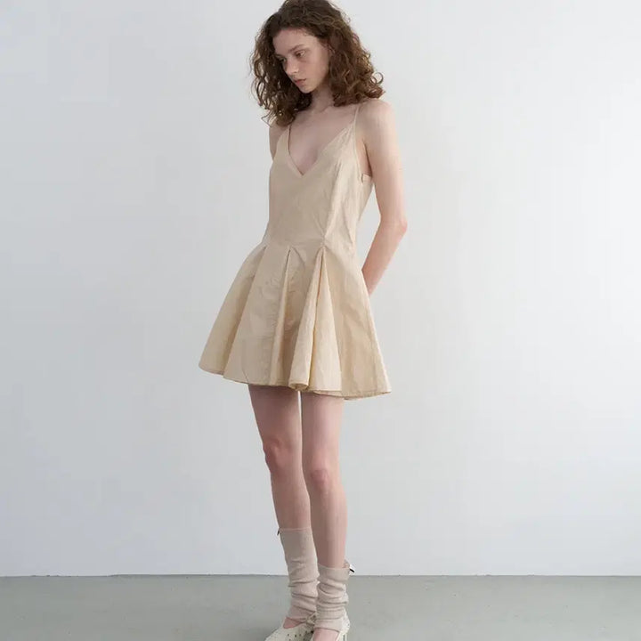 [BUNJANG] Overdue Flare Gored Mini Dress Beige / [택O미시착새상품] 오버듀플레어 고어드 미니 드레스 베이지 gored